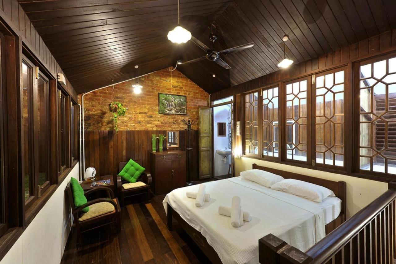 Silver Shine Guest House George Town Bagian luar foto